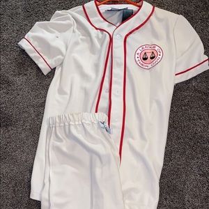 League of their own men’s small costume